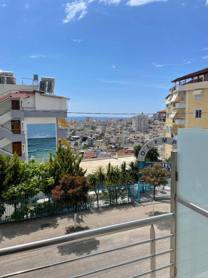 Xhulio Apartments Sarandë Esterno foto